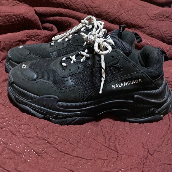Shoes Balenciaga 37 Black Casual Shoes Balenciaga Triple S Shoes Price  Balenciaga Triple S